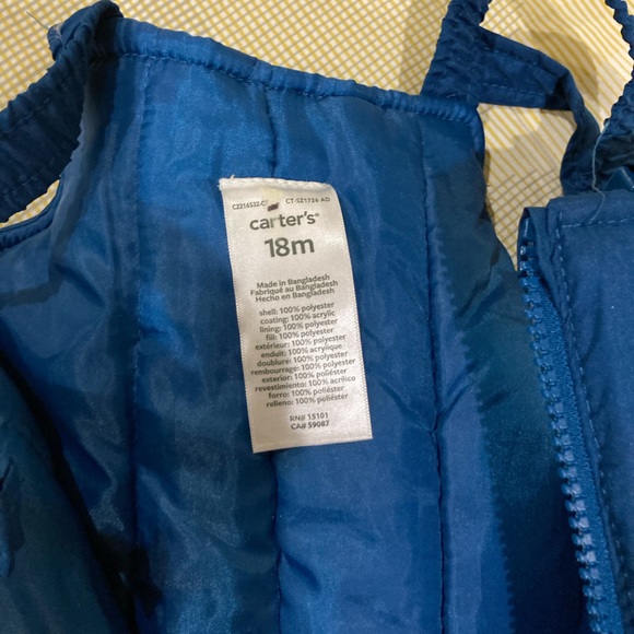 Carters snowsuit - Picture 3 of 8